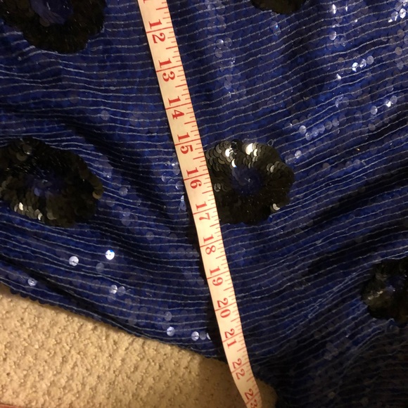 JLB Holiday Sequin Silk Top - Picture 9 of 10